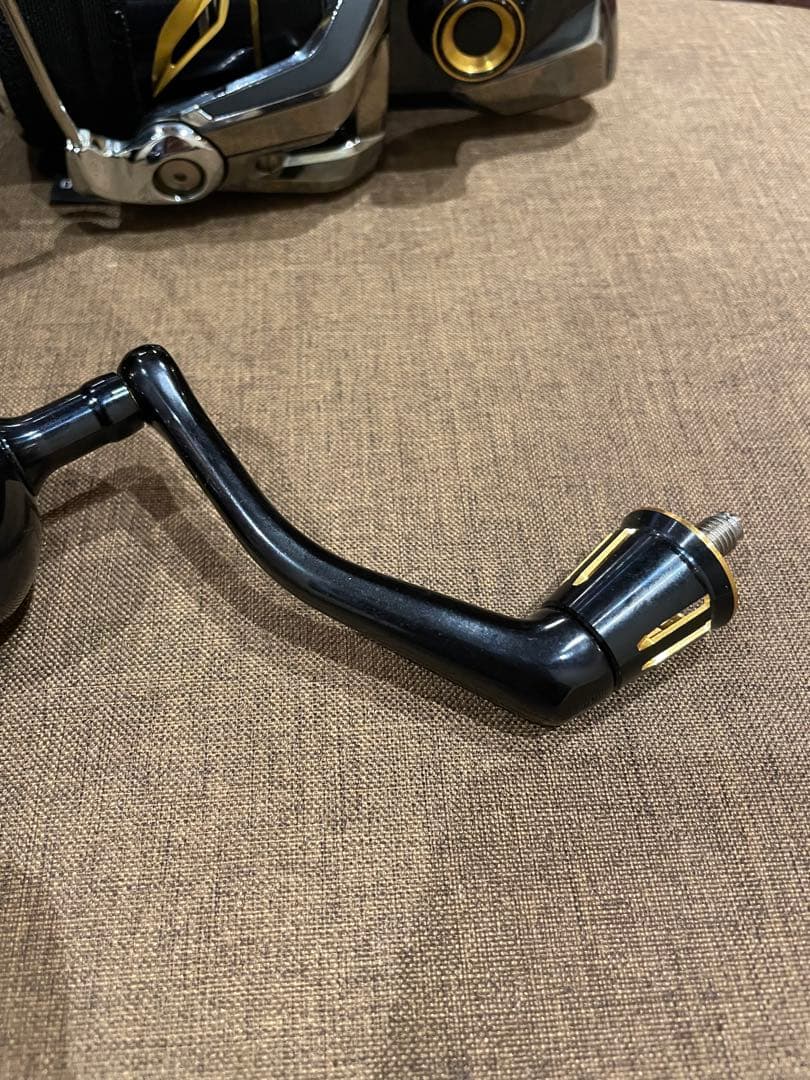 19ステラ8000HG使用回数1短時間