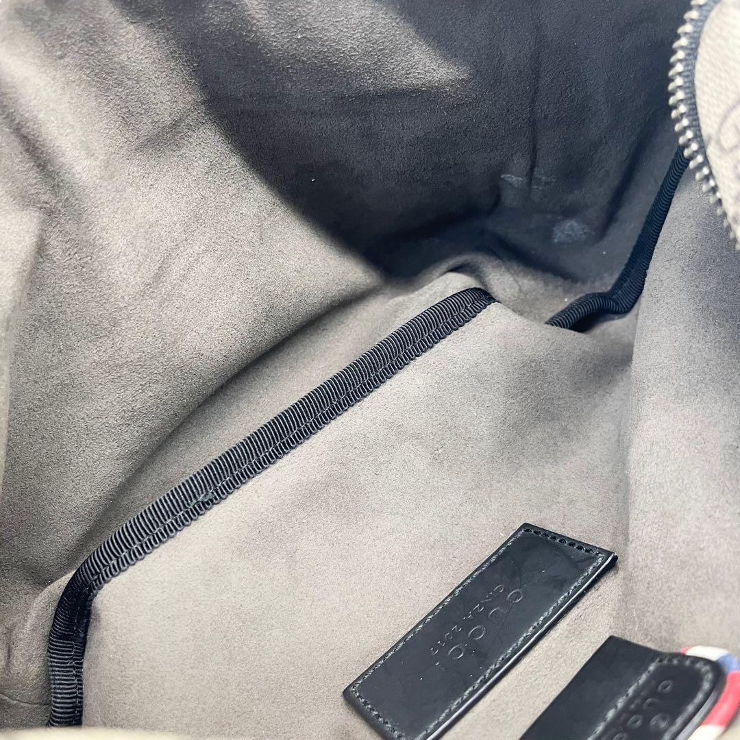 美品■グッチ　アングリーキャット　GGキャンバス　PVC　ボディバッグ