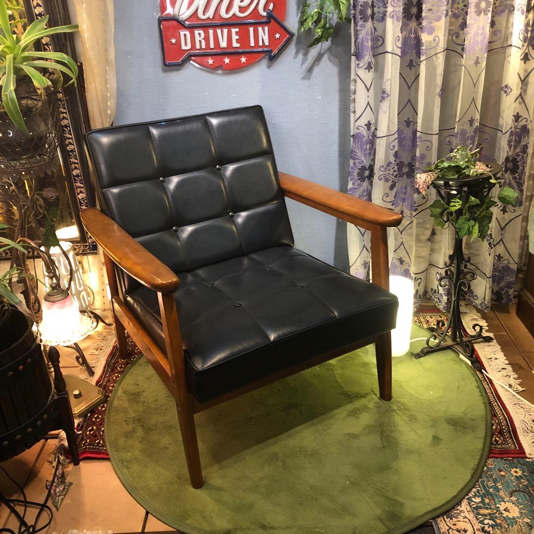 リ*中様 B class カリモク1シーター チェア　ソファー レトロ ブラック