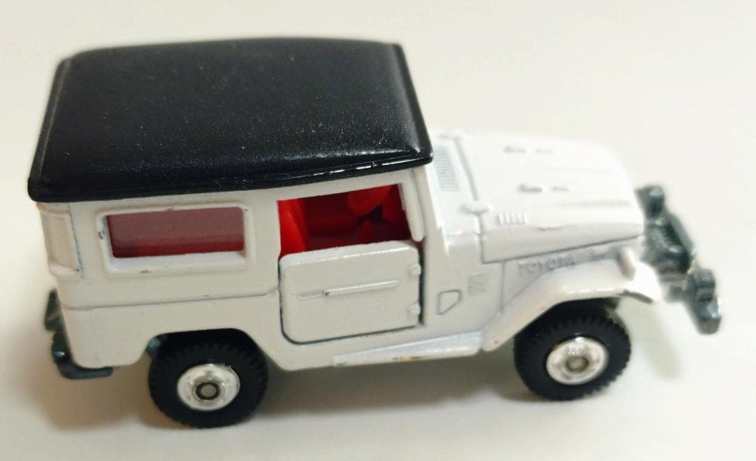 トミカ 2-2 トヨタ ランドクルーザー 当時物 旧ホイール FJ40①