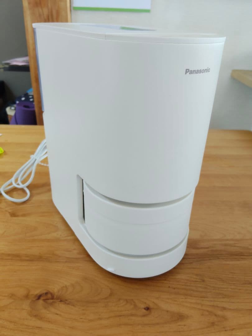 Panasonicパナソニック IH炊飯器 SR-AX1-W