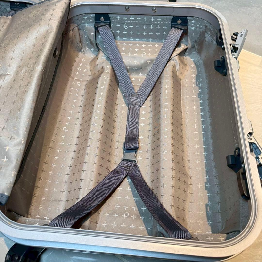 プロテカ　エキノックスライトU キャリーケース　シルバー　34L