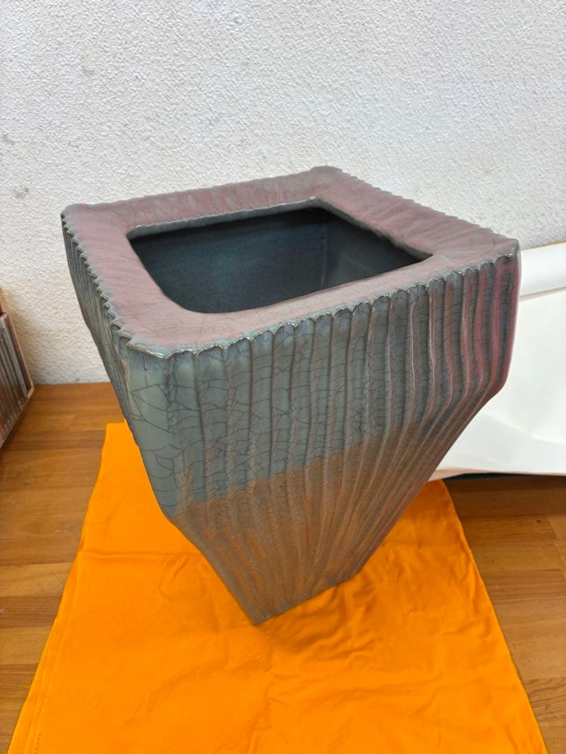 中島宏　青瓷釉彩壺　共箱・共布■本物保証■　最上位作　人間国宝 中島宏