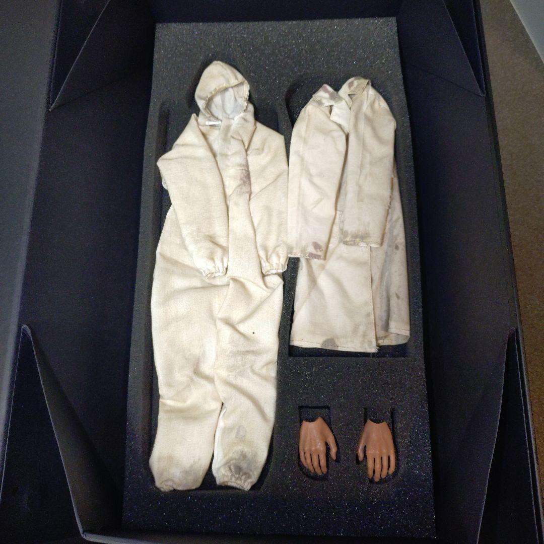 ②BOMTOYS ゾンビ　フィギュア　バイオハザード