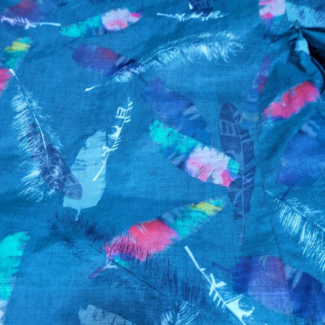 【美品】ROXY　スノボウェア　上下セット　L　総柄　羽根　フェザー　ピンク