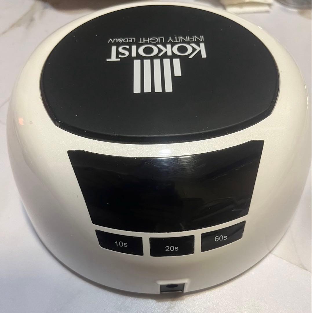 ココイスト　インフィニティLED &UVライト