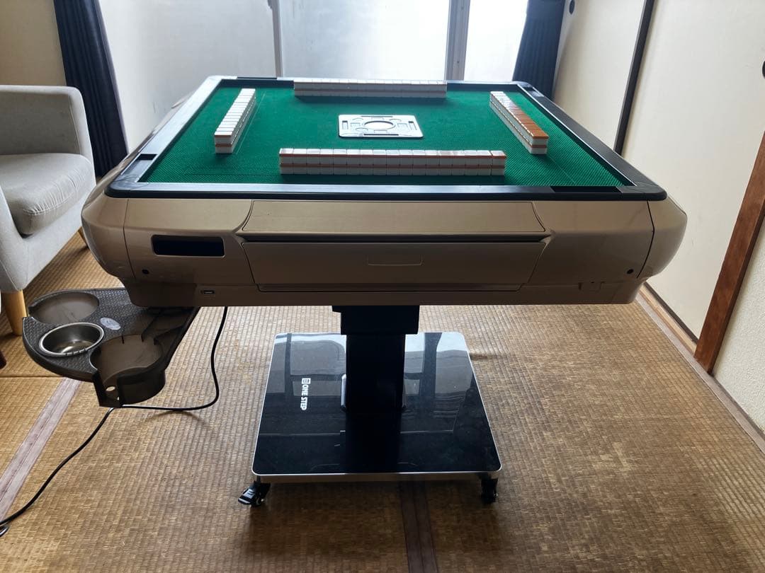 週末限定値下げ！全自動麻雀卓　28ミリ　一回使用のみ※出品4月20日(日)まで！