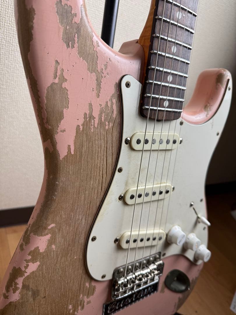 本日00時までCUSTOM STRATOCASTER