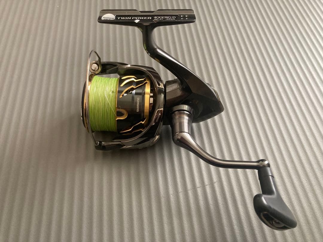 SHIMANO 20TWIN POWER ツインパワー4000XG 中古