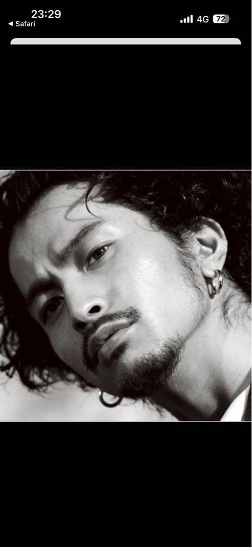 n*7様 CAREERING フープピアス シルバー　オリジナルポーチ付き