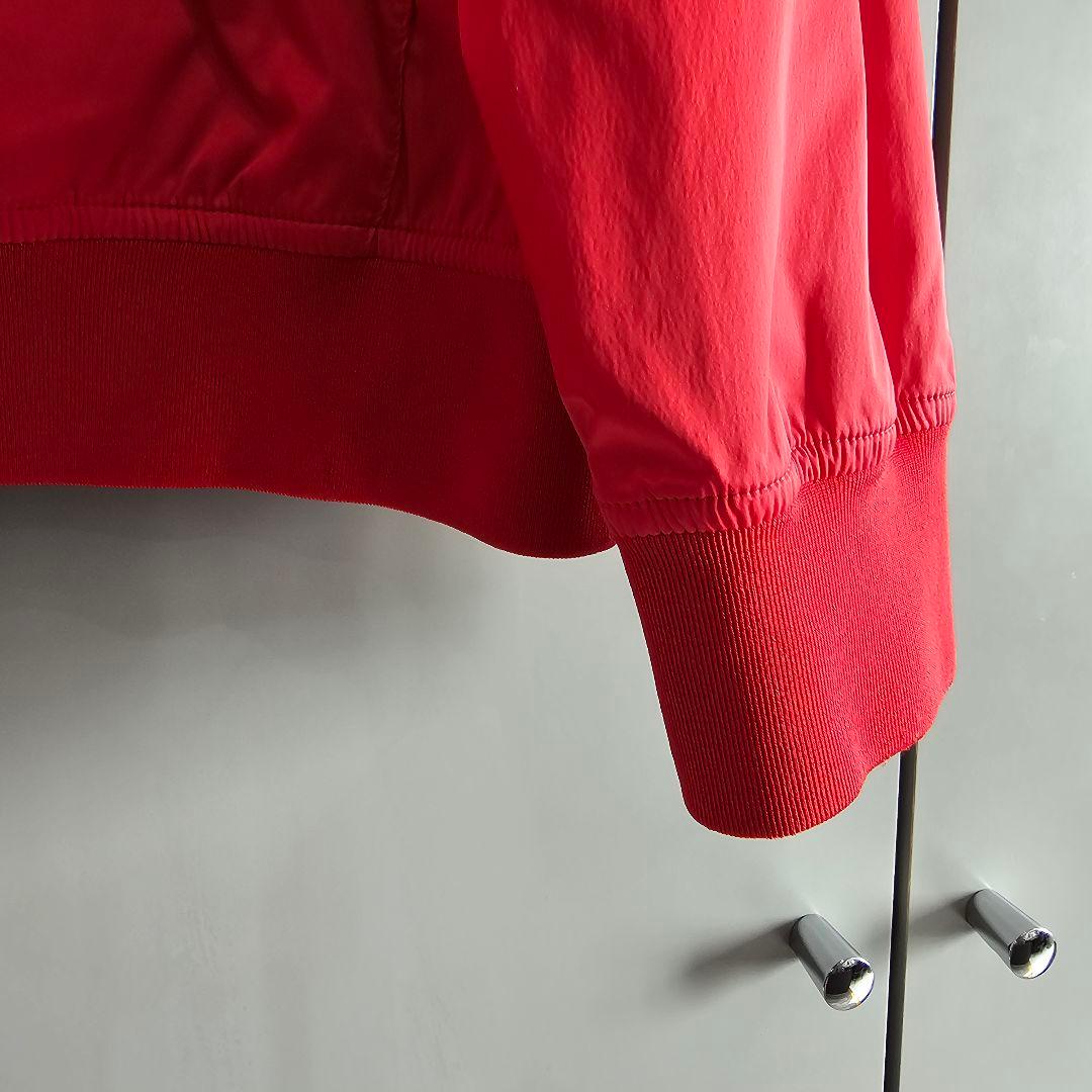 マスターバニーエディション　プライマリスト サテンストレッチブルゾン　赤