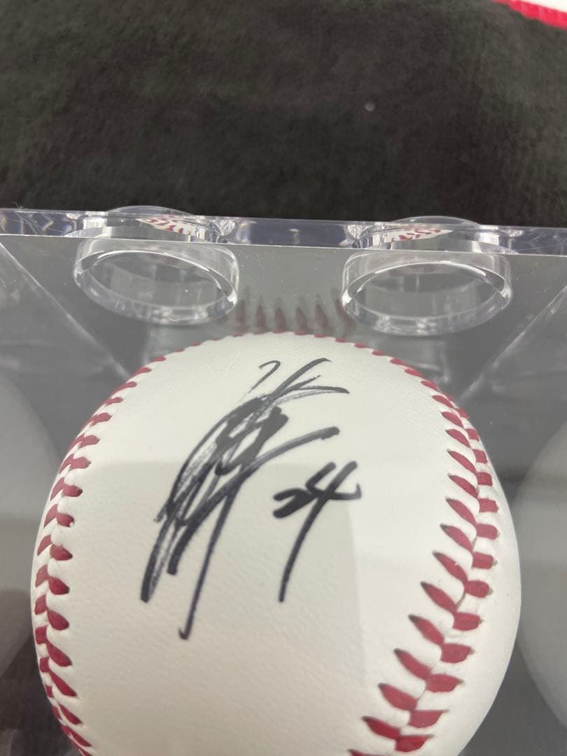 m*i様 栗原選手　直筆サインボール 公式