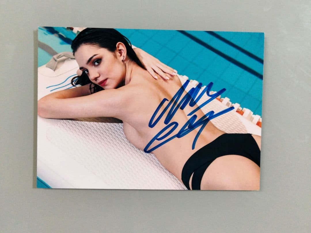 メドベージェワ直筆サイン入り2Lサイズ写真…Evgenia Medvedeva…