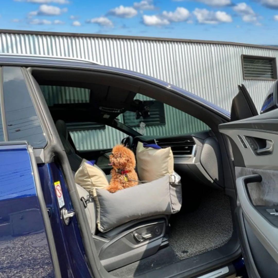 ペットカーシート ペットドライブボックス ペットキャリー　犬用カーシートＭサイズ