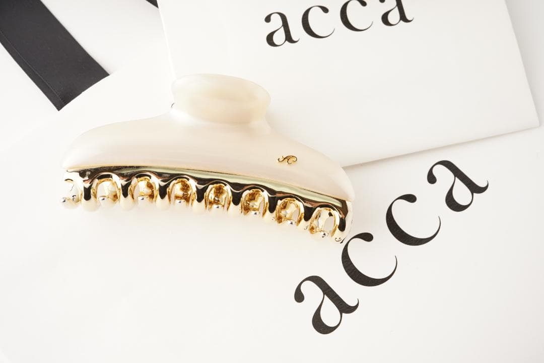 acca アッカ ヘアヘアクリップ ラージ 大 パールホワイトベージュ＆ゴールド