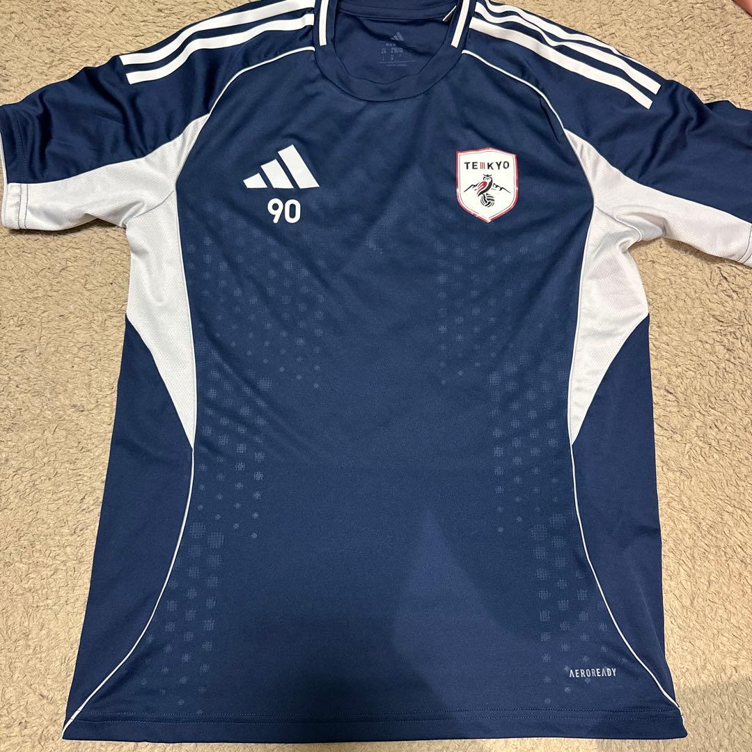 adidas ネイビー 半袖シャツとショートパンツ セット 90