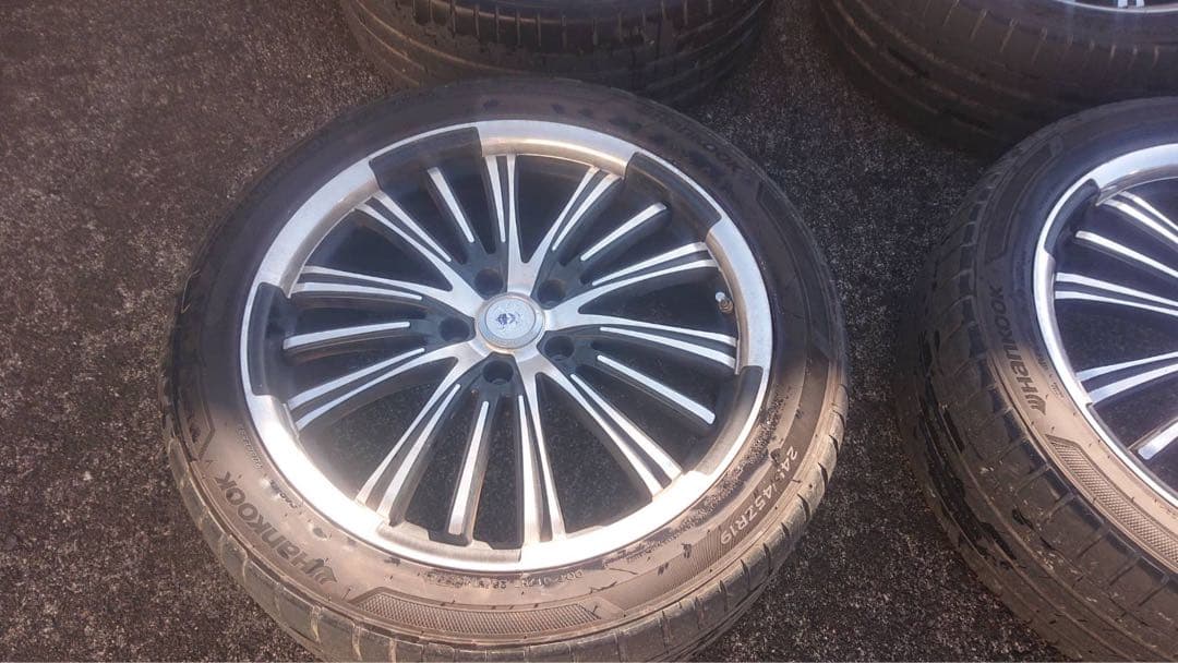 19インチ ホイールタイヤセット 商品引き取りの場合15000円にてご対応可能