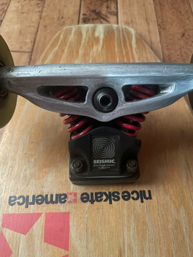 スケートボード nice skate america seismic surf skate