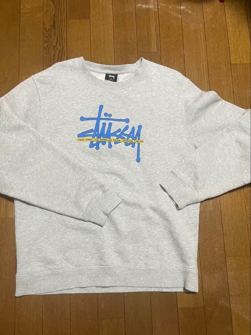 Stussy グレー スウェットシャツ M