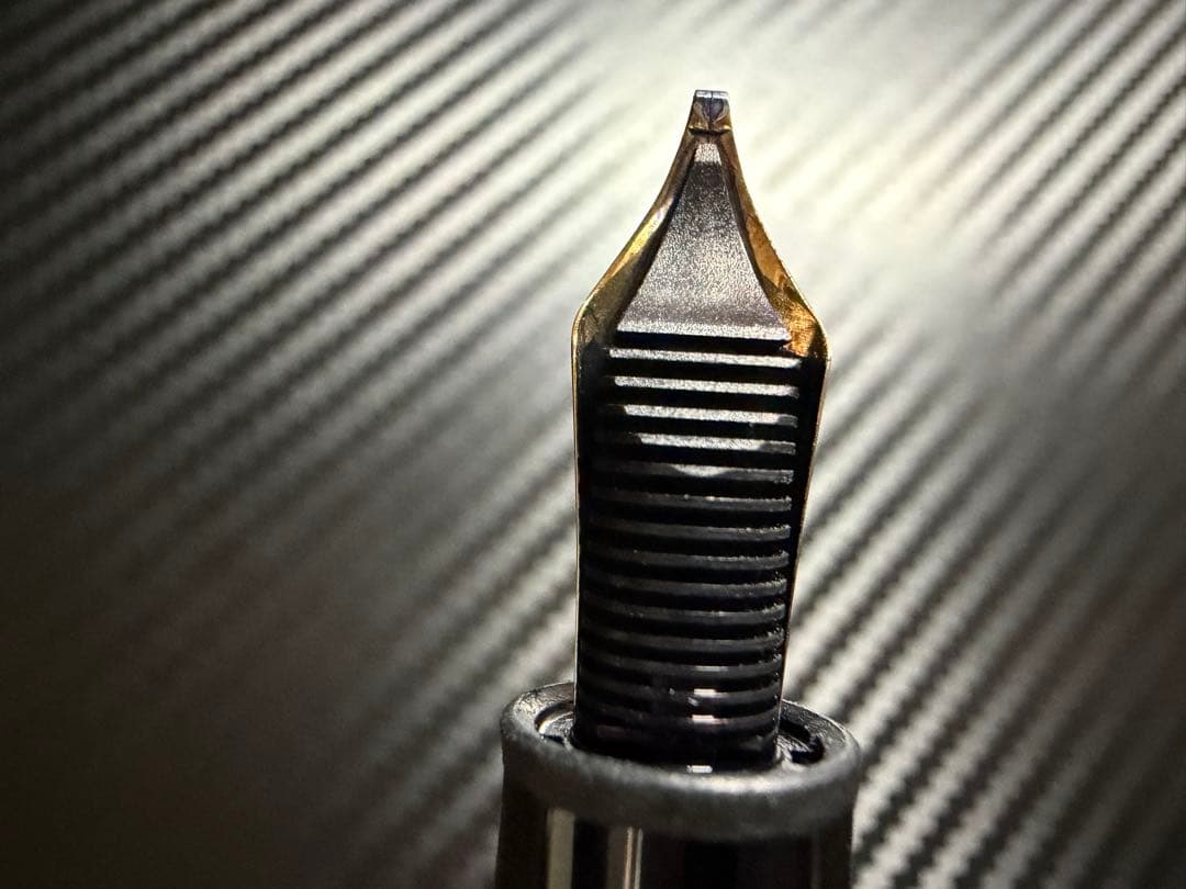 美品 モンブラン マイスターシュテュック ル・グラン 146 中白 BB 万年筆