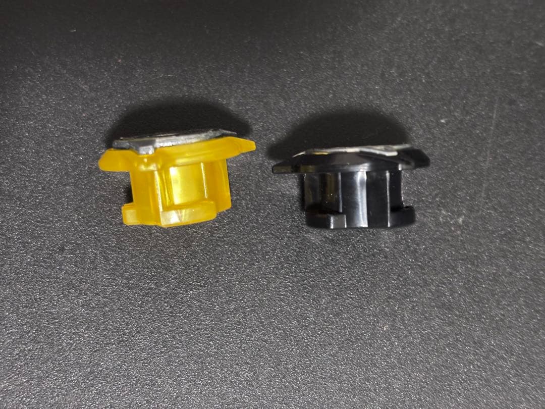 ベイブレイドロックチップ 2個セット