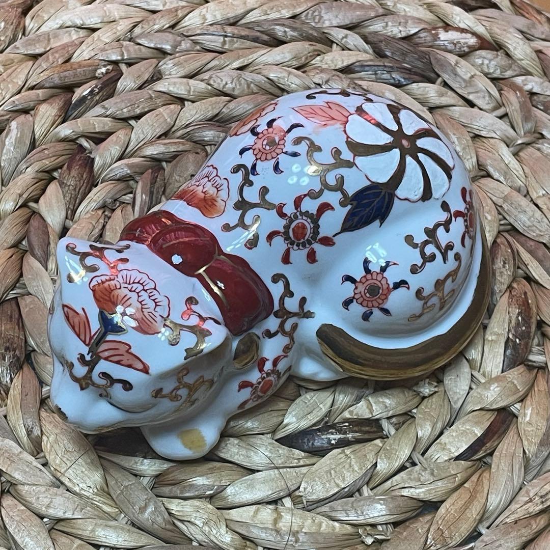 アンティーク　伊万里焼　眠り猫