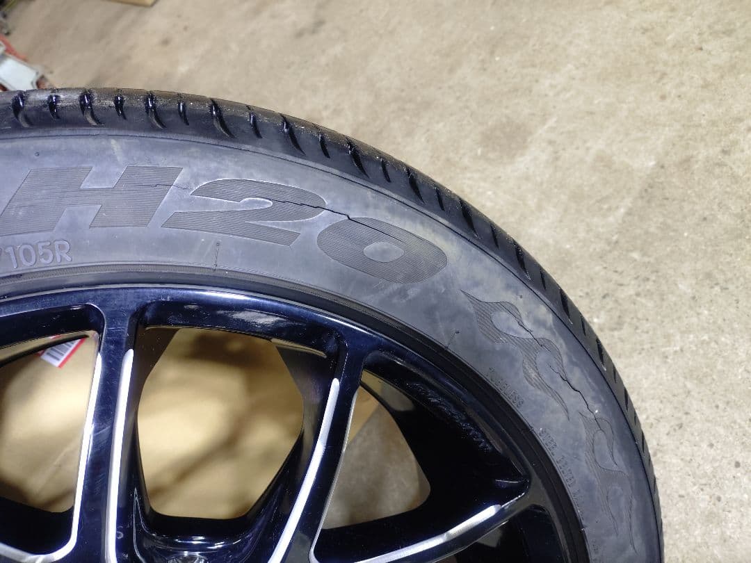 ハイエース　ホイール　MTS SSL6