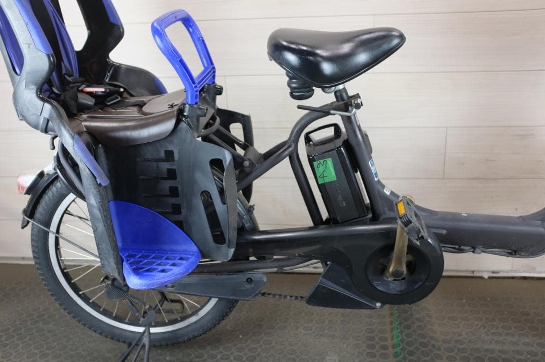 ⋆*⋆様 電動自転車 ヤマハPAS　KISS　20インチ　3段　8.7Ah充電器