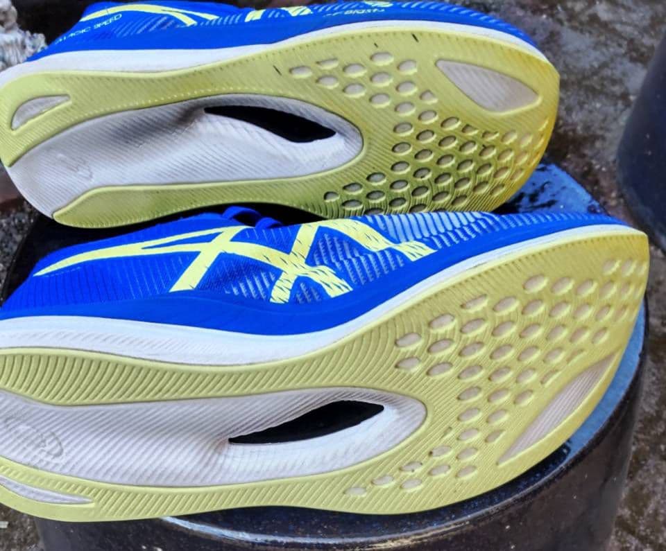 ASICS MAGIC SPEED3 27.5cm ワイド 1011B704