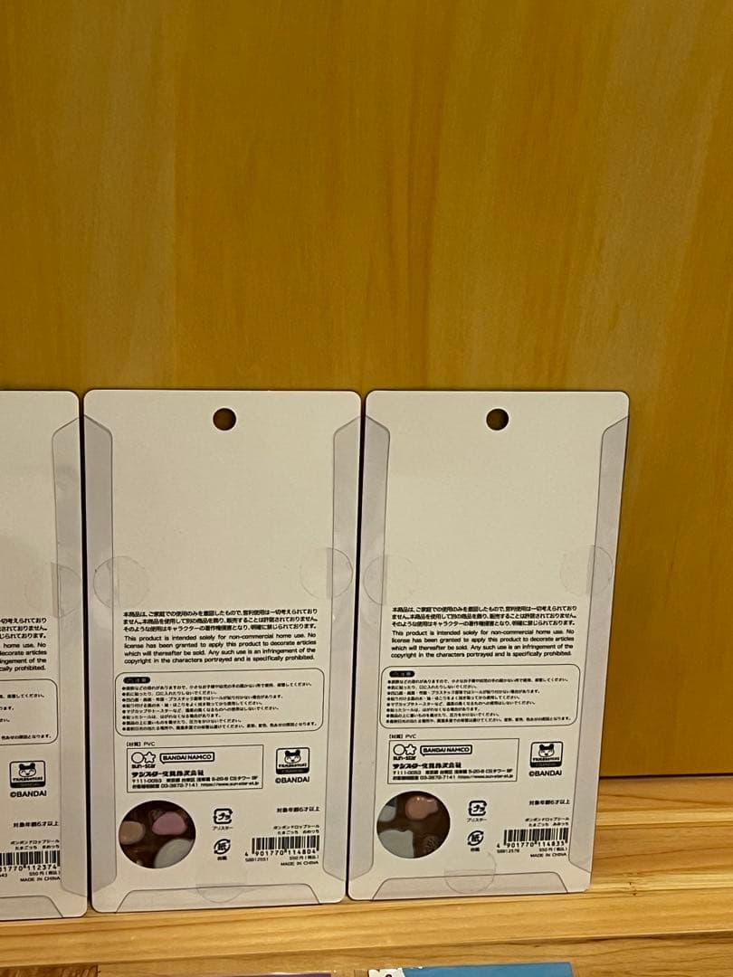 国内正規品　ボンボンドロップシール　たまごっち　ちいかわ　ダイカットステッカー