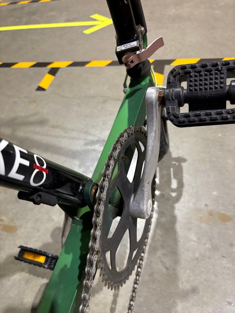 ブリヂストン　ハンディバイク8 折りたたみ自転車 ノーパンクタイヤ