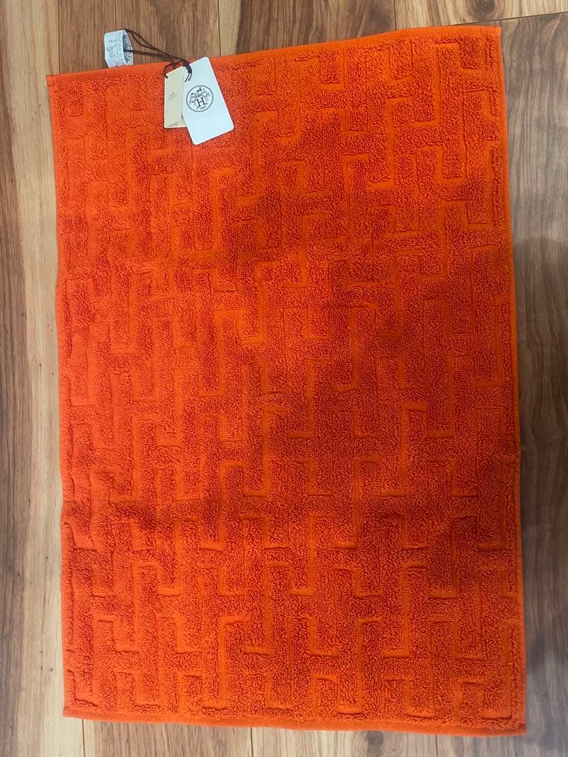 【最終価格】新品未使用　エルメス タオル オレンジ　HERMES