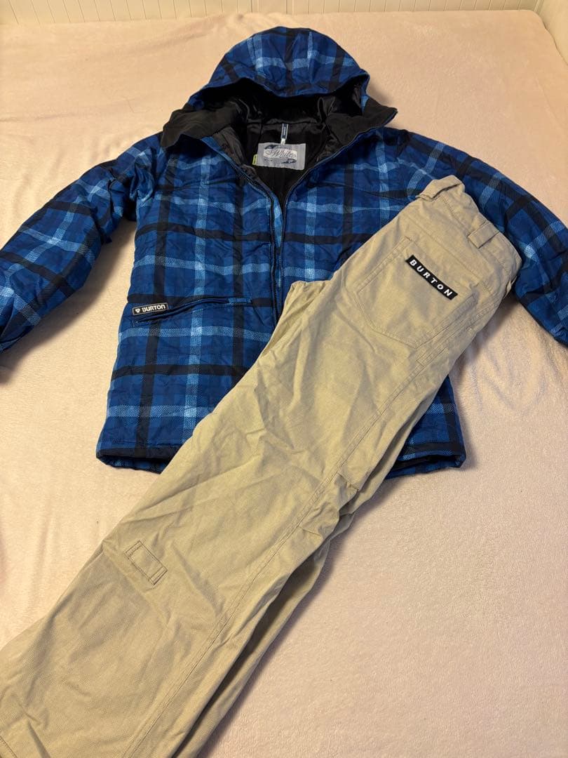Burton ウェア上下セット　Mサイズ