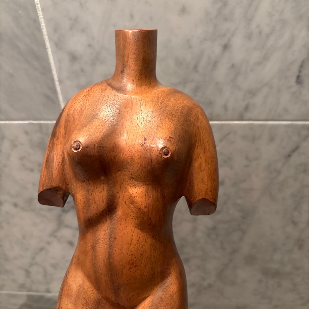 アメリカビンテージ　ミッドセンチュリー生命感のある造形美　裸婦像の木彫り彫刻
