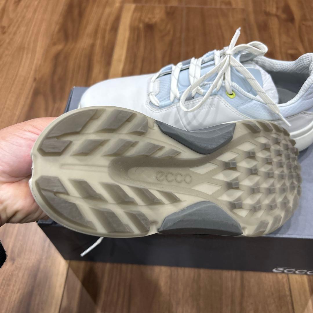 美品 定価35200円 ECCO バイオムH4ゴルフシューズ 25.5 ホワイト