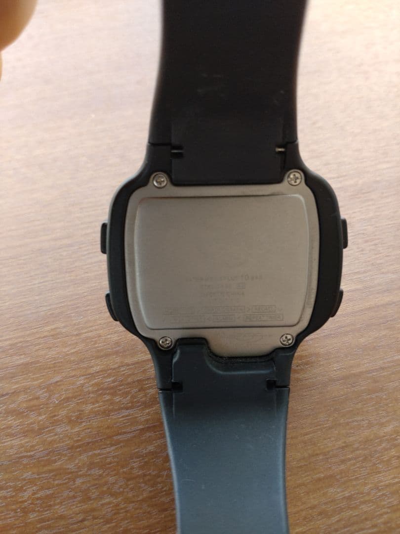 美品　廃盤品　無印良品×SEIKO　ソーラー電波時計 黒