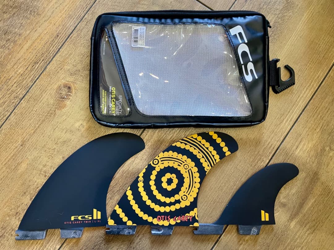 FCS Otis Carey Twin＋スタビとデッキパッド限定販売品
