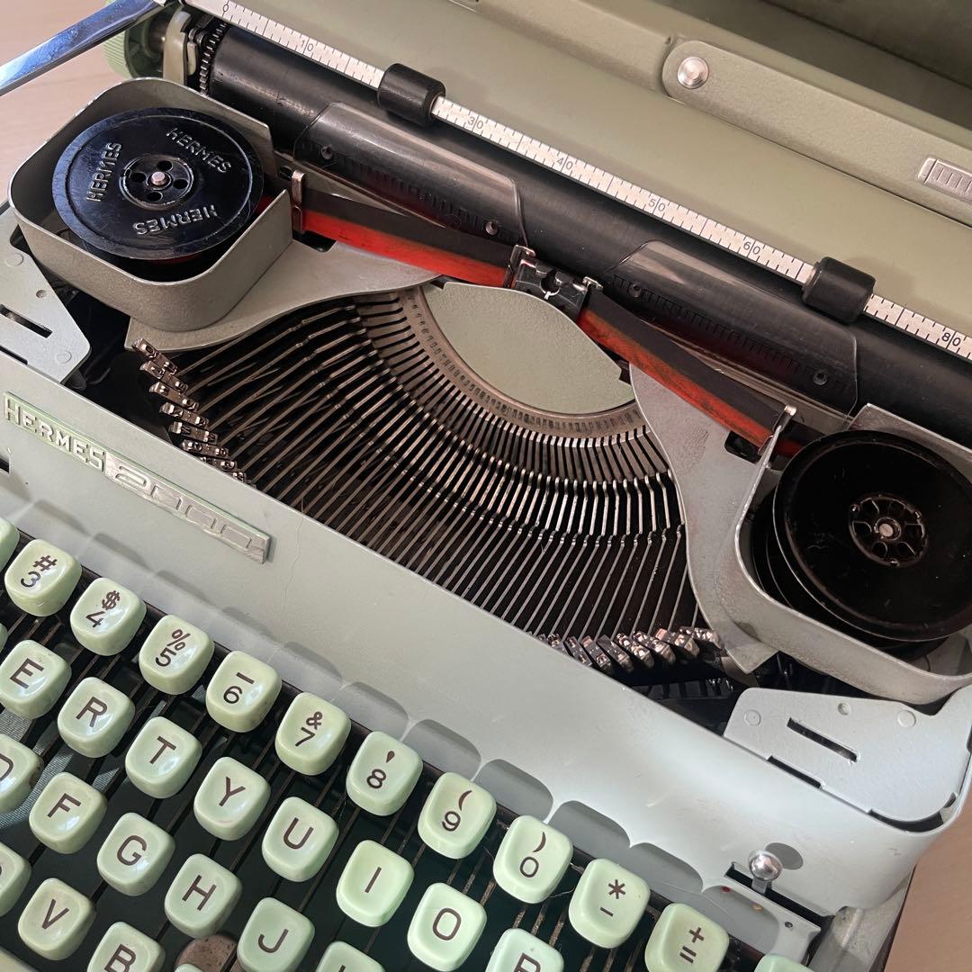bhq様専門■タイプライター■エルメス 2000 動作未確認 ビンテージ