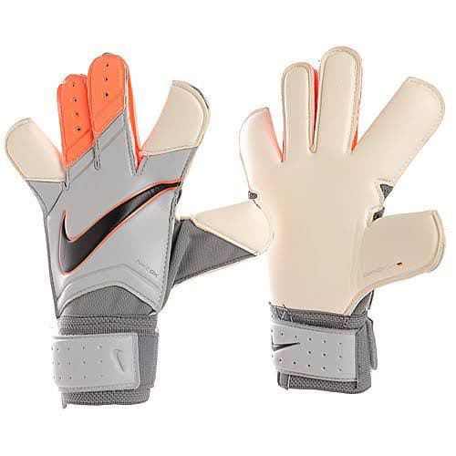 破格！！NIKEキーパーグローブ プーマ キーパーグローブ まとめ売り