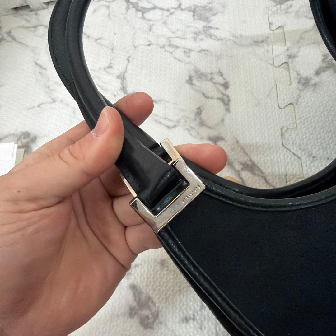 P*e様 GUCCI ブラック ハンドバッグ GGパターン