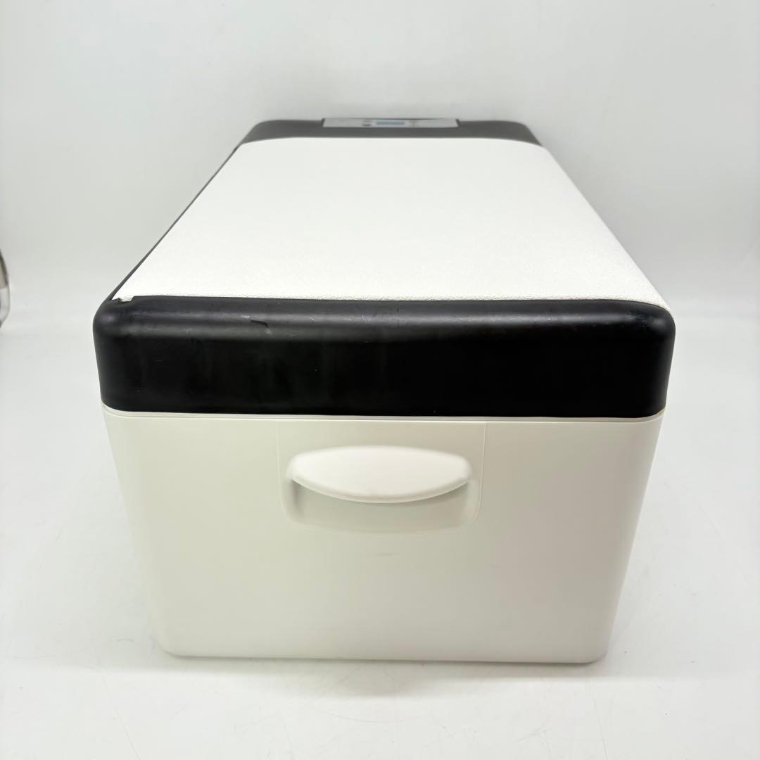 【動作良好】ベルソス 車載用 ポータブル冷凍冷蔵庫 15L VS-CB015