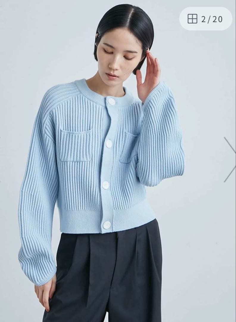 【新品未使用】MIESROHE オーバルフォルムニットカーディガン　LBLU