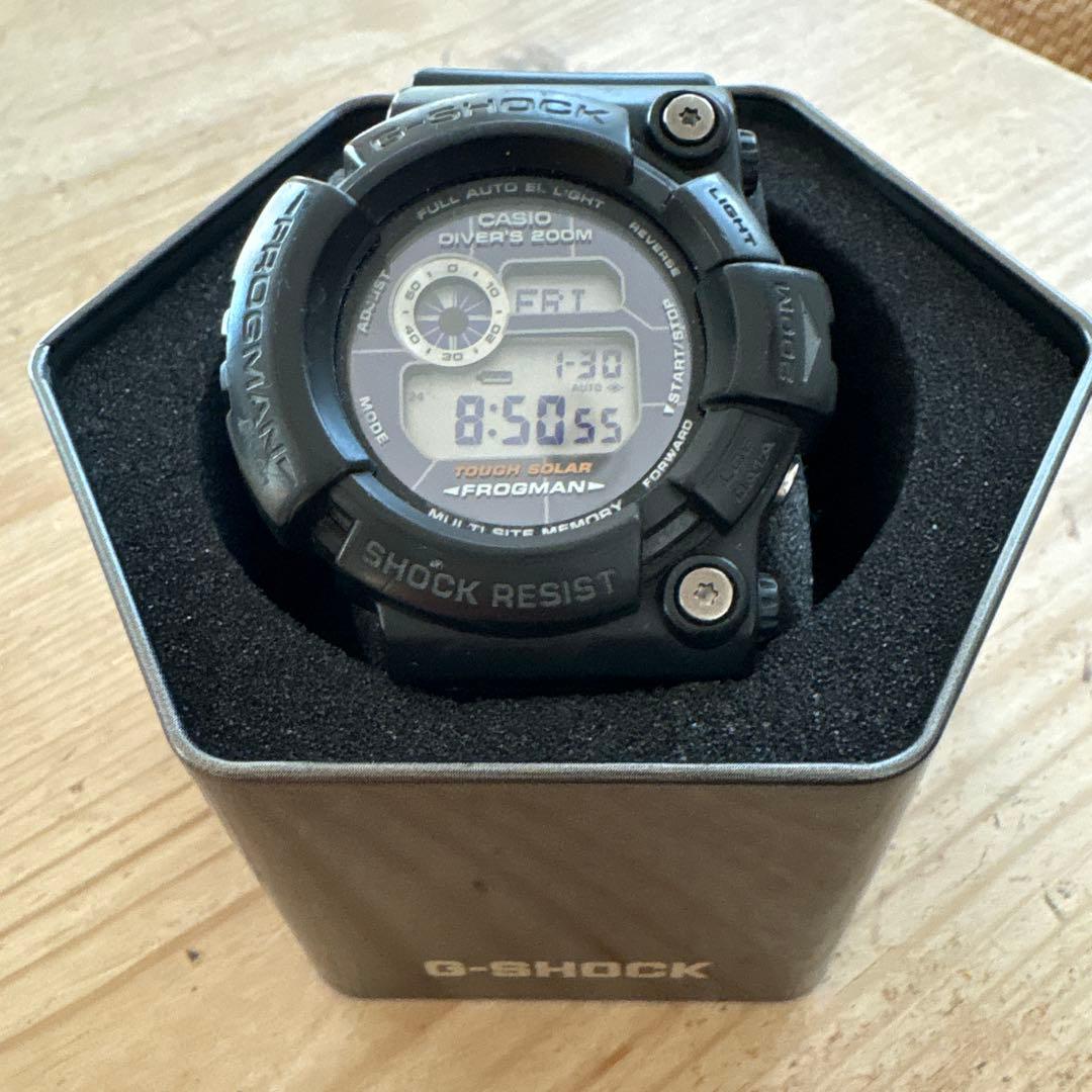 G-SHOCK FROGMAN GW-200 RBタフソーラー