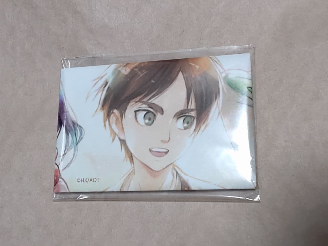 進撃　幼少エレン　スイパラ限定　スクエア缶バッジ　進撃の巨人　スイーツパラダイス