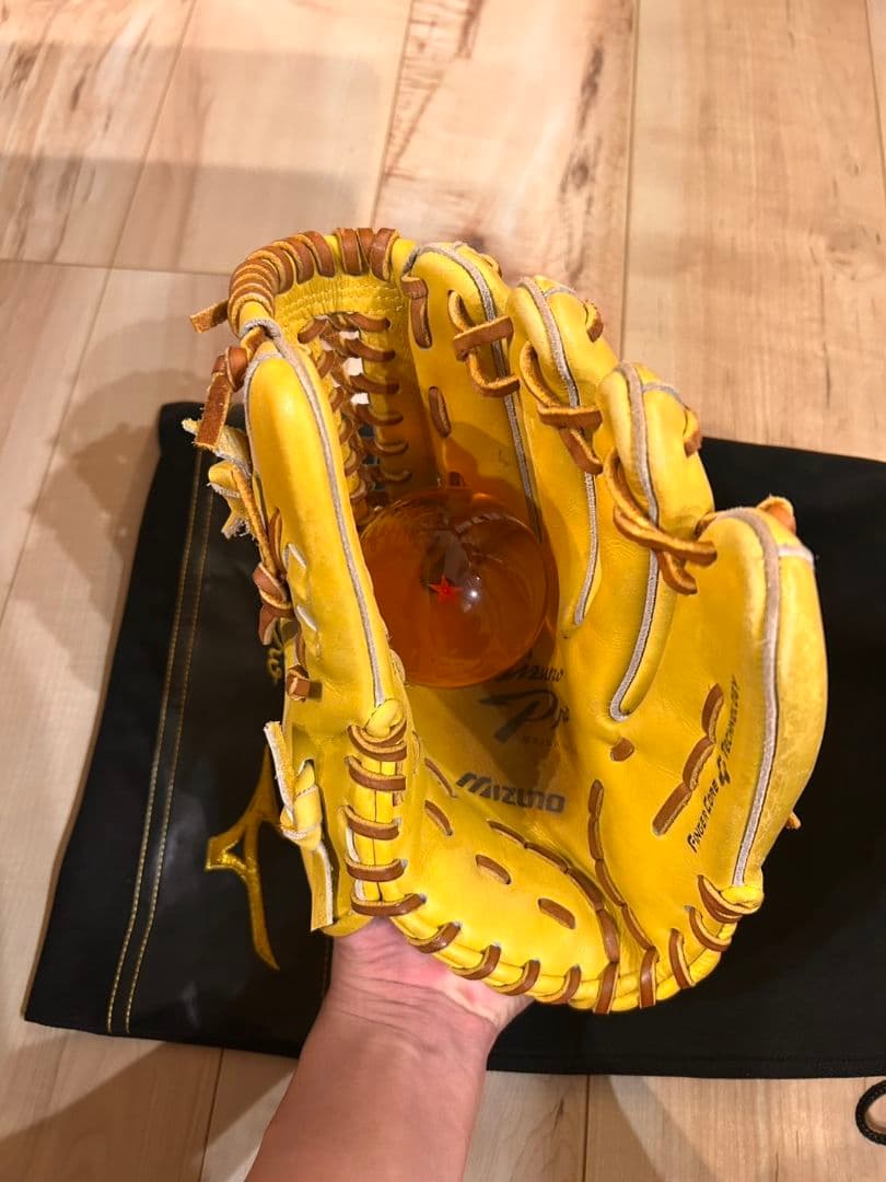 ミズノプロ　軟式　内野手　サイズ9　イエロー 収納袋付き