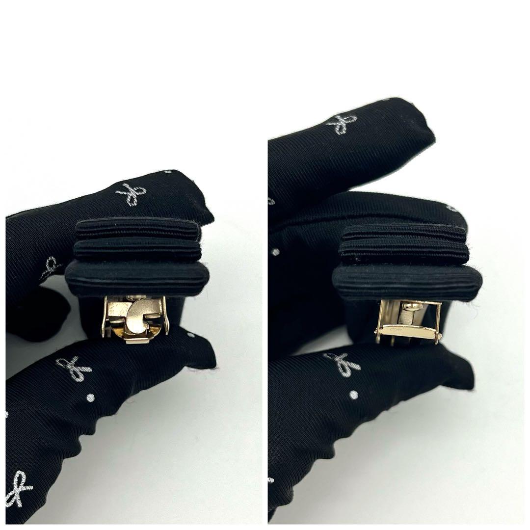 結☆サルヴァトーレフェラガモ ヴァラリボン バレッタ ブラック