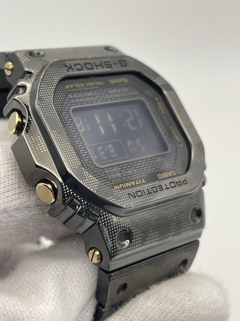 美品 G-SHOCK GMW-B5000TCM-1JR チタン カシオ迷彩