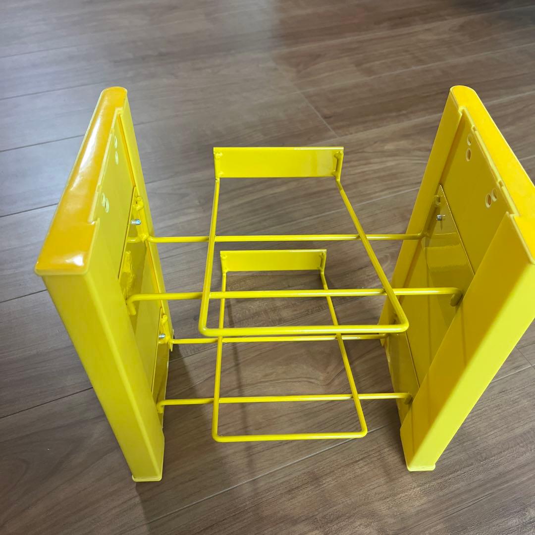 エムアンドエムズ　ラック　ディスプレイ