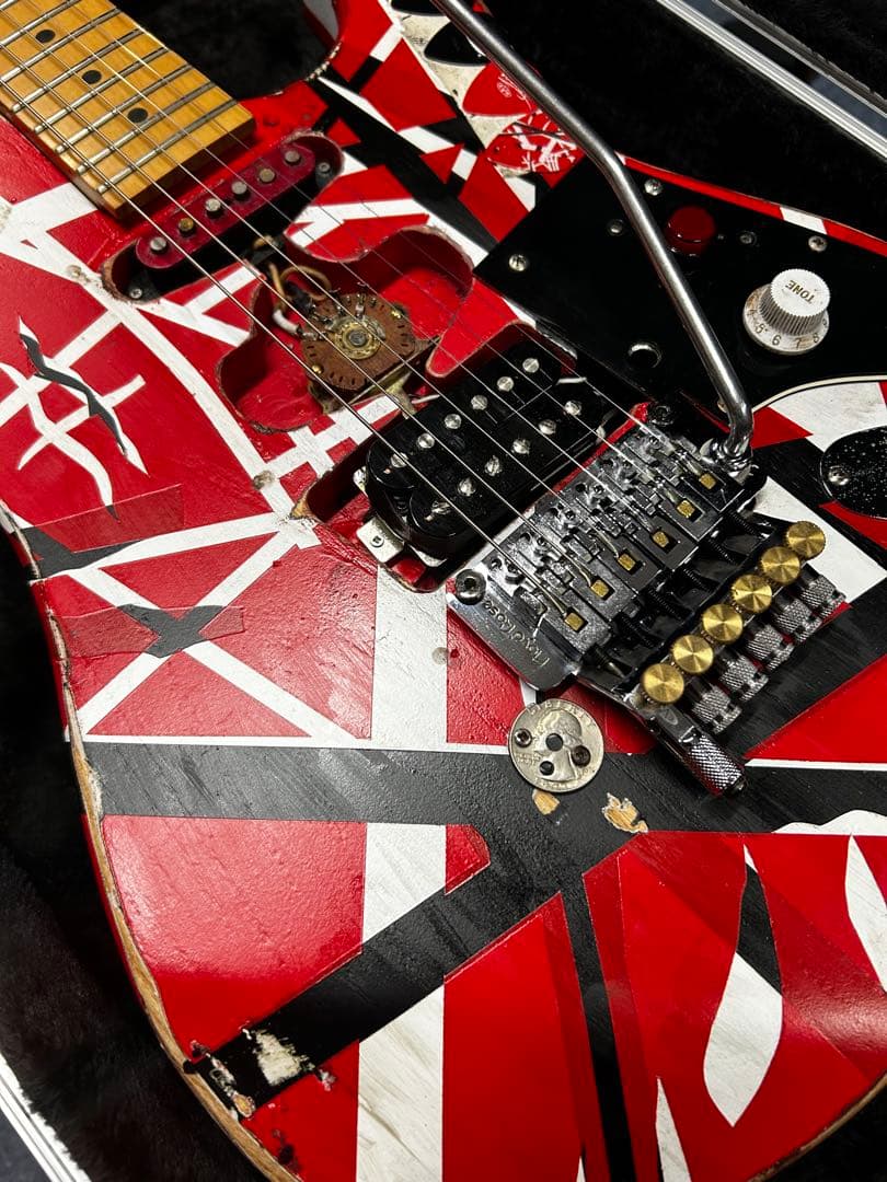 JUMP mv仕様！ペイサーヘッドフランキー!EVH p.u/floydrose