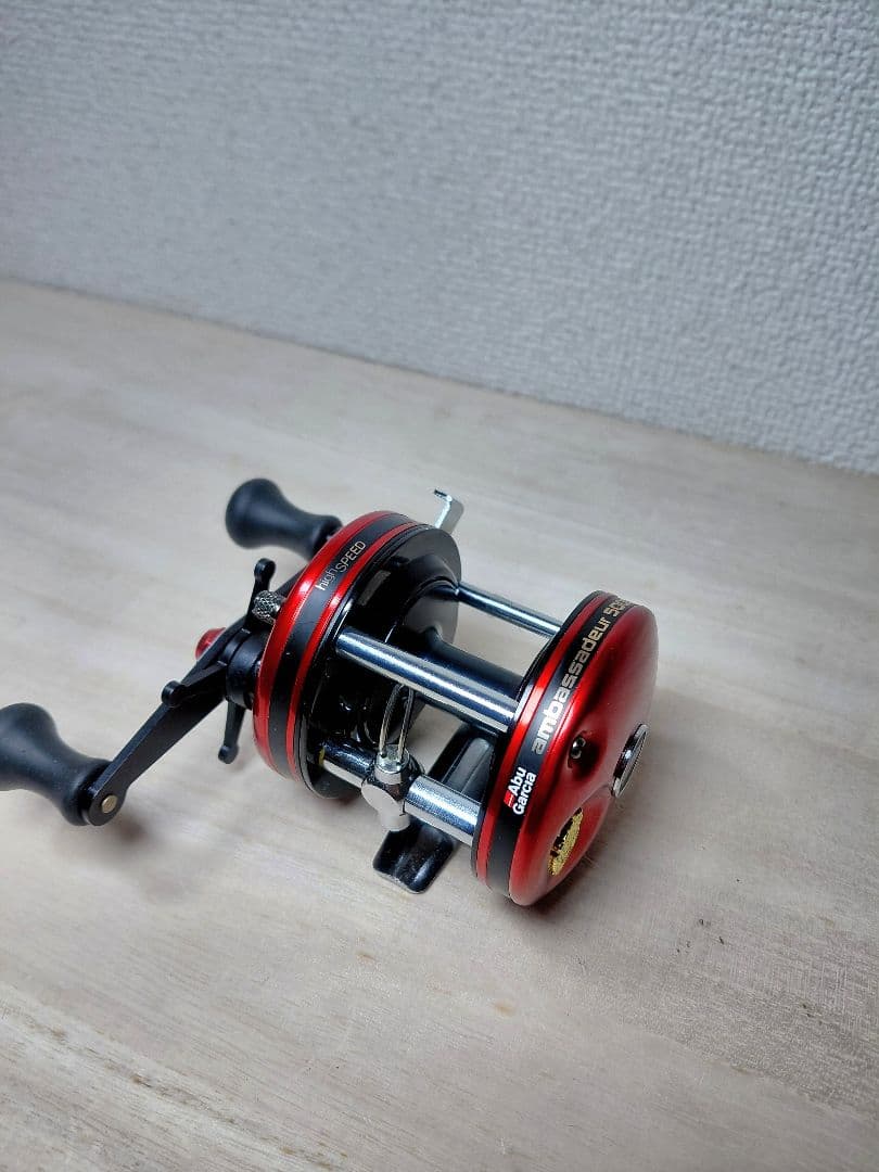 アブガルシア アンバサダー 5000 レッド